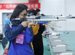 爱游戏体育app下载-击剑大师赛掀起高潮，北城旋风队读秒扳平江南麒麟队，高压逼抢奏功——技战术储备厚实